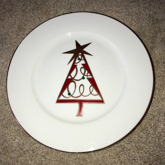 Pier 1 Christmas Tree Salad / Dessert Plate‎ (1) - Picture 1 of 6